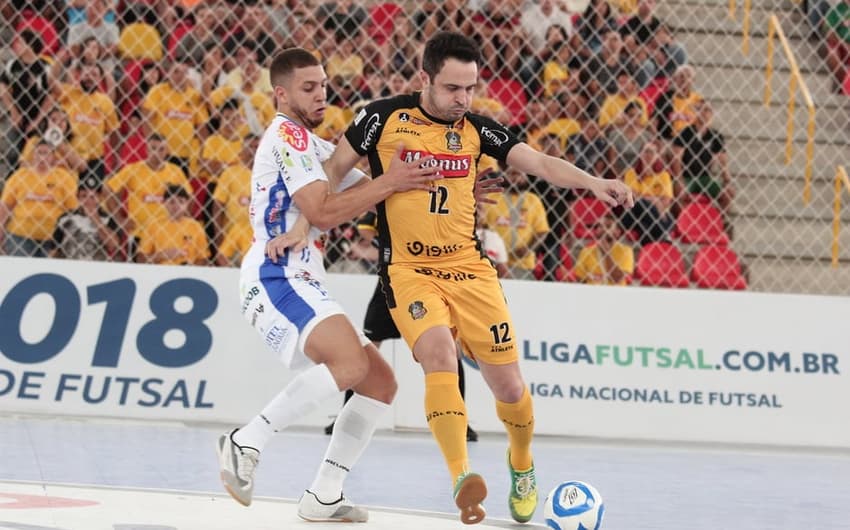 Magnus Futsal vence Joaçaba na Liga Nacional