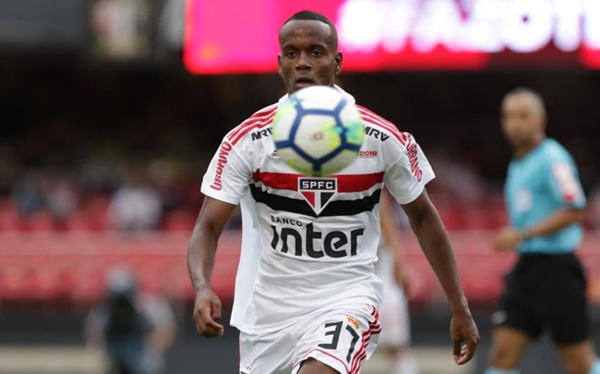 Helinho fez sua estreia como profissional no último fim de semana e marcou o segundo gol do São Paulo na partida