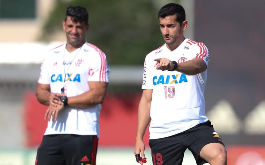 Diogo Linhares e Leonardo Porto - Preparador físico e auxiliar técnico do Flamengo