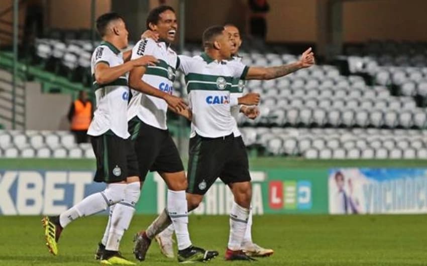 Rafael Lima marcou gols contra Boa Esporte, CRB e Goiás