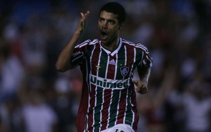 Veja imagens do duelo entre Fluminense e Cerro Porteño em 2009