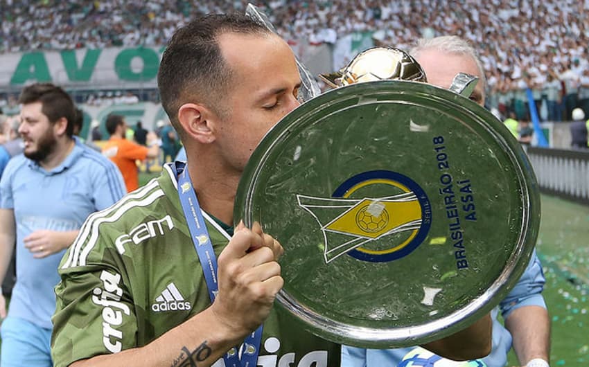 Guerra atuou somente em 24 das 77 partidas do Palmeiras na temporada