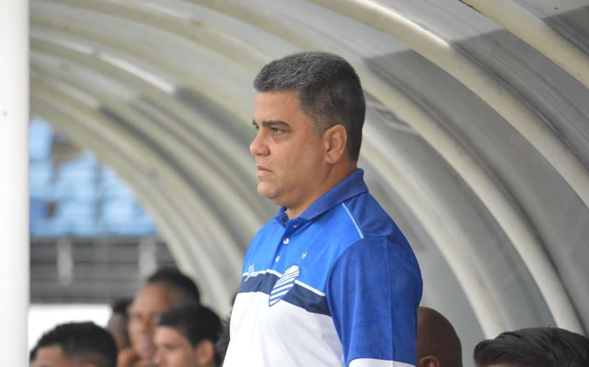 Marcelo Cabo, treinador do CSA