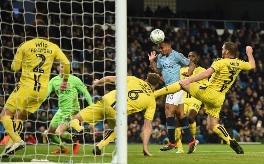 Gabriel Jesus - Manchester City x Burton Albion