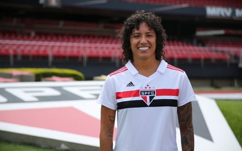 Atacante será a estrela do time feminino do São Paulo nesta temporada