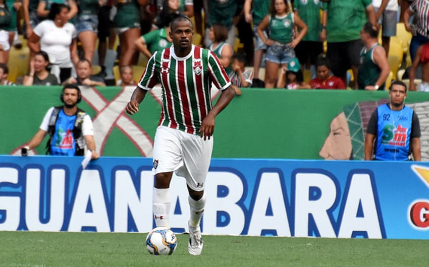 Airton - em campo no jogo entre Fluminense x Volta Redonda - 19/1/2019