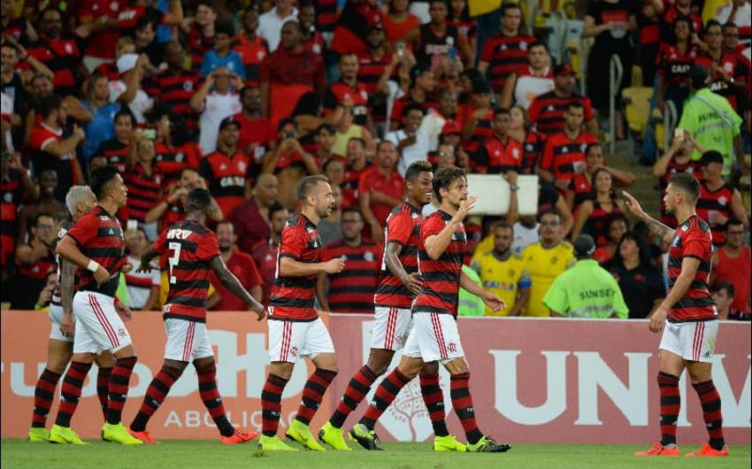 Adidas é a fornecedora de material esportivo do Flamengo desde 2013. Confira a seguir a galeria do LANCE!