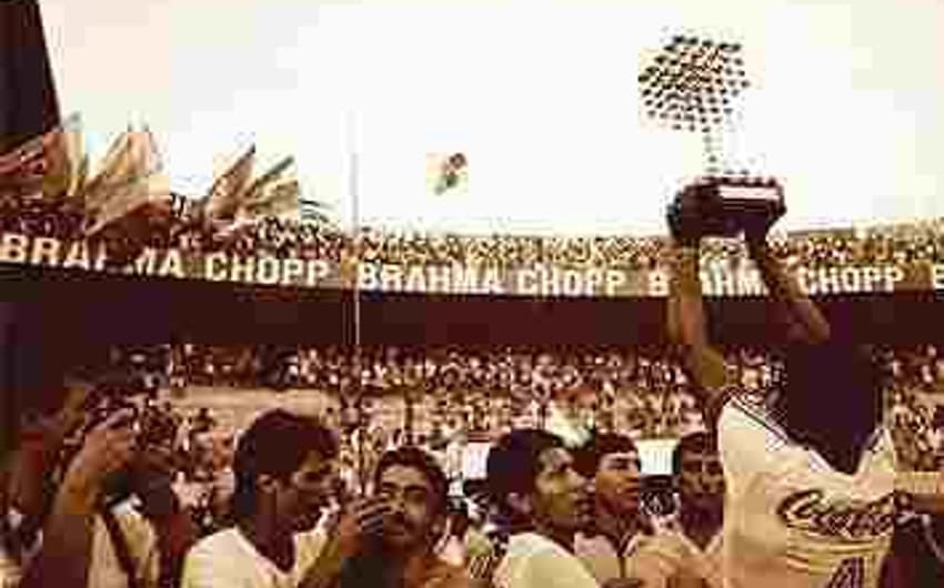 Bahia sagrou-se campeão brasileiro de 1988 após final contra o Internacional