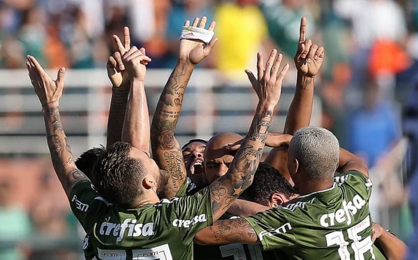 Em último jogo no Pacaembu, o Palmeiras venceu o Ceará por 2 a 1, no Brasileiro de 2018