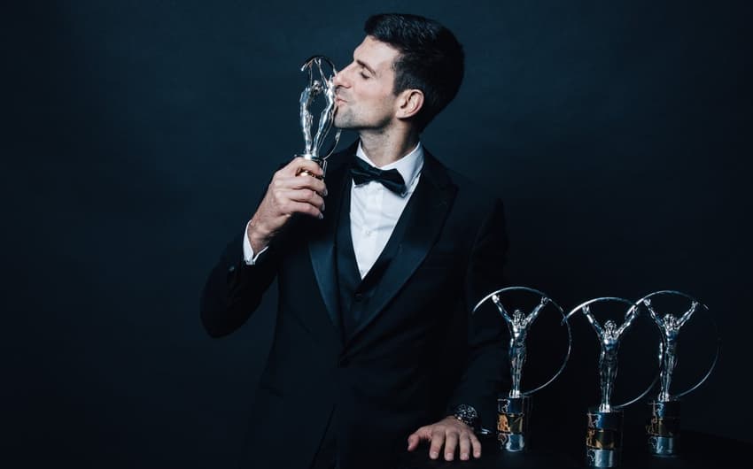 Novak Djokovic e seus quatro troféus Laureus (2012, 2015, 2016 e 2018)
