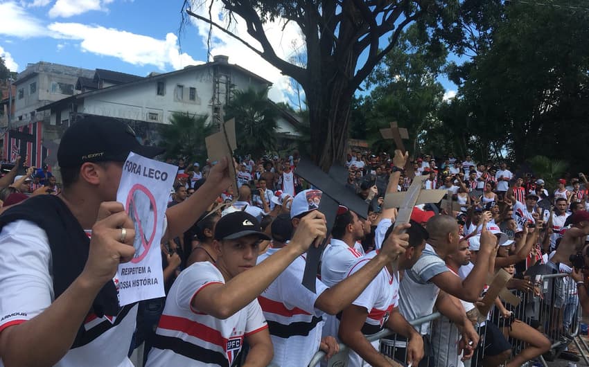 Protesto da torcida do São Paulo