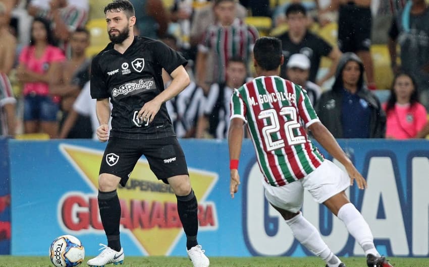 João Paulo foi o último a ser acionado por Zé no clássico contra o Fluminense, neste domingo&nbsp;