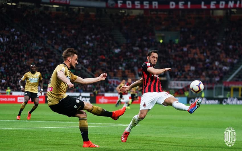 Udinese não ofereceu perigos ao Milan na primeira etapa