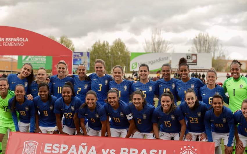 Seleção Brasileira Feminina - 05/04/2019