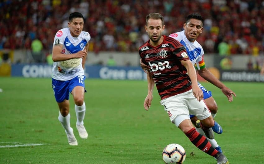 Everton Ribeiro - Flamengo x San José