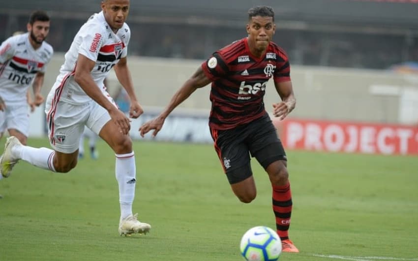 Berrío - Flamengo x São Paulo