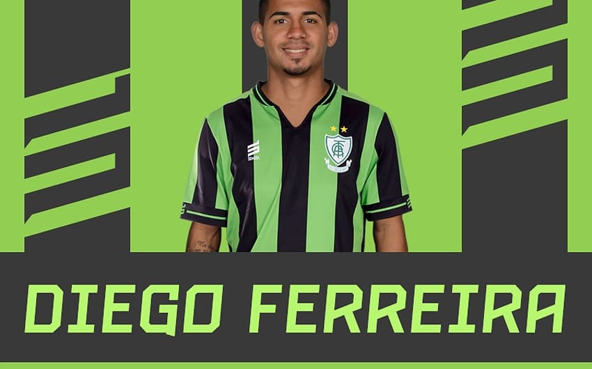 Diego vai disputar a posição na direita com Leandro Silva, atual titular