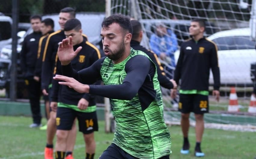 Ramón Martínez virou alvo do Atlético-MG, que está de olho no mercado da América do Sul para reforçar o time