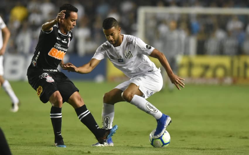 O Corinthians teve uma atuação ruim diante do Santos, na Vila Belmiro, pouco conseguindo ameaçar o rival. A derrota por 1 a 0 na última partida antes da paralisação para a Copa América, a equipe não teve nenhum destaque em campo (notas por Gabriel Rodrigues)&nbsp;