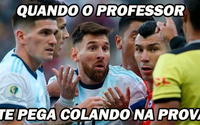 Copa América: Messi é expulso contra o Chile e vira meme