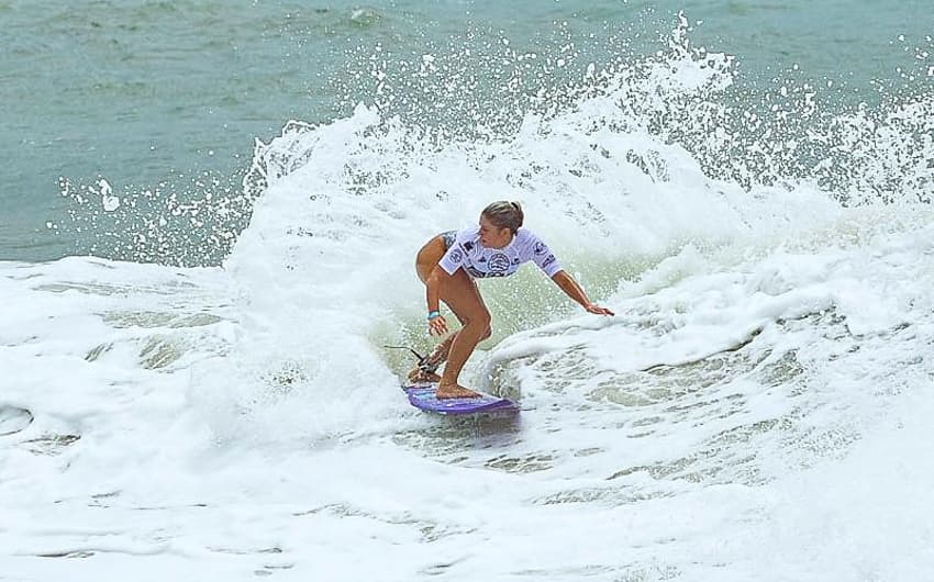 Surf: Karol Ribeiro