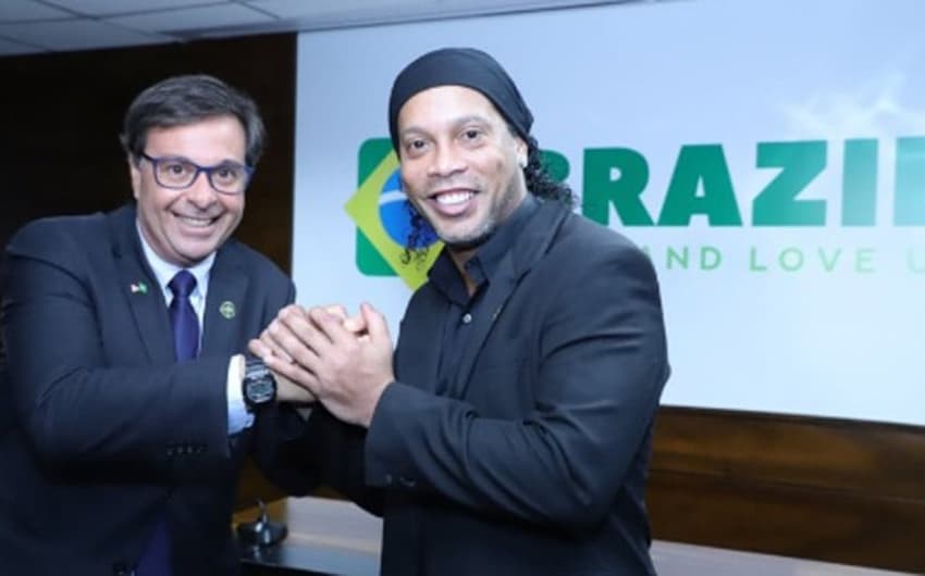 Ronaldinho - Embratur