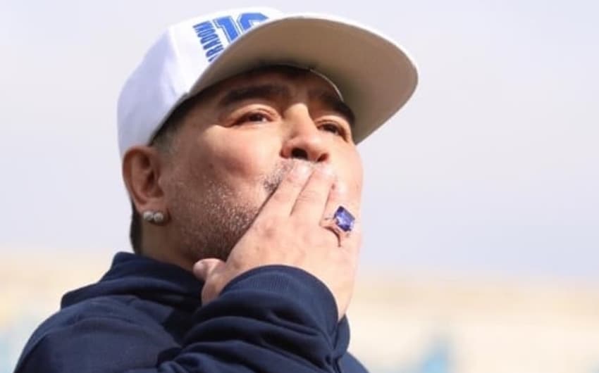 Apresentação - Maradona