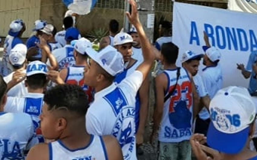 Foi o terceiro dia seguido de protestos contra a diretoria celeste por parte da organzada do clube, que antes tinha vínculos com os atuais gestores do Cruzeiro