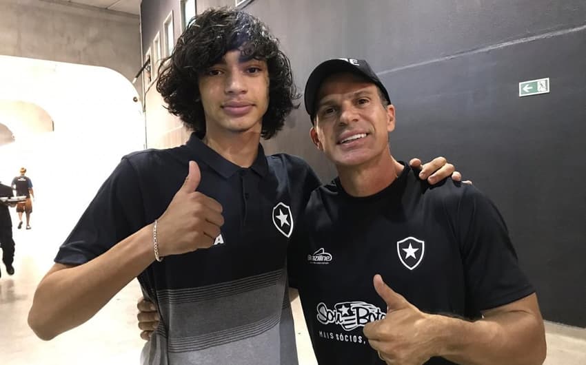 Matheus Nascimento e Túlio Maravilha - Botafogo
