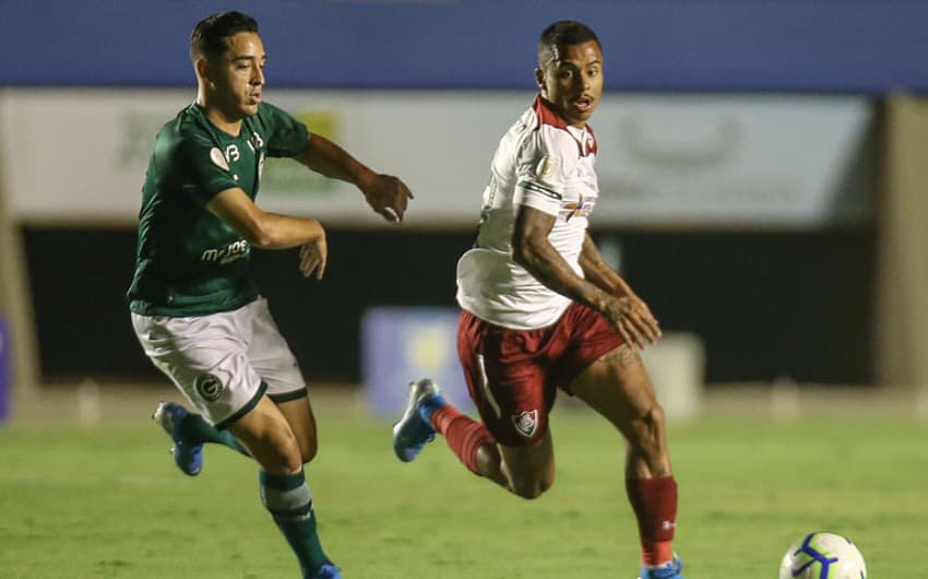 Veja as fotos do duelo entre Goiás e Fluminense, no Serra Dourada