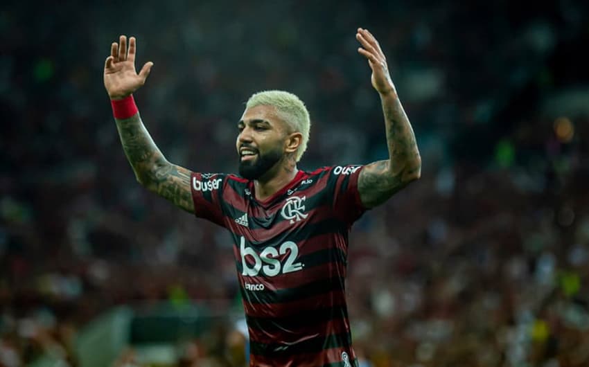 Gabigol fez dois dos cinco gols da vitória do Flamengo sobre o Grêmio. Veja a seguir a galeria do duelo aqui no LANCE!