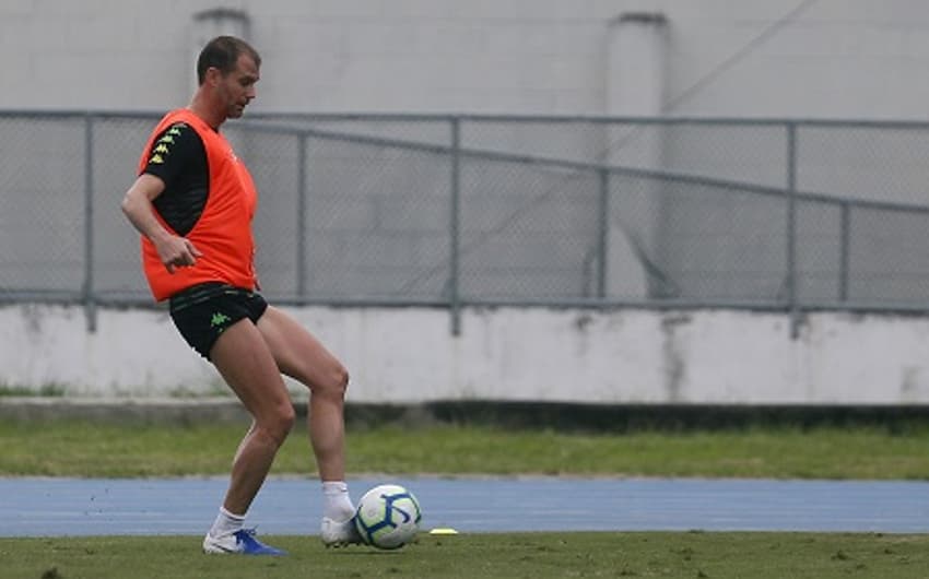 Carli treino Botafogo