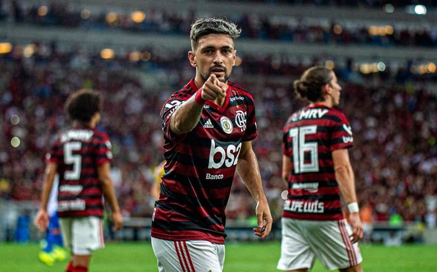 Confira a seguir a galeria especial do LANCE! com imagens da vitória do Flamengo sobre o CSA neste domingo
