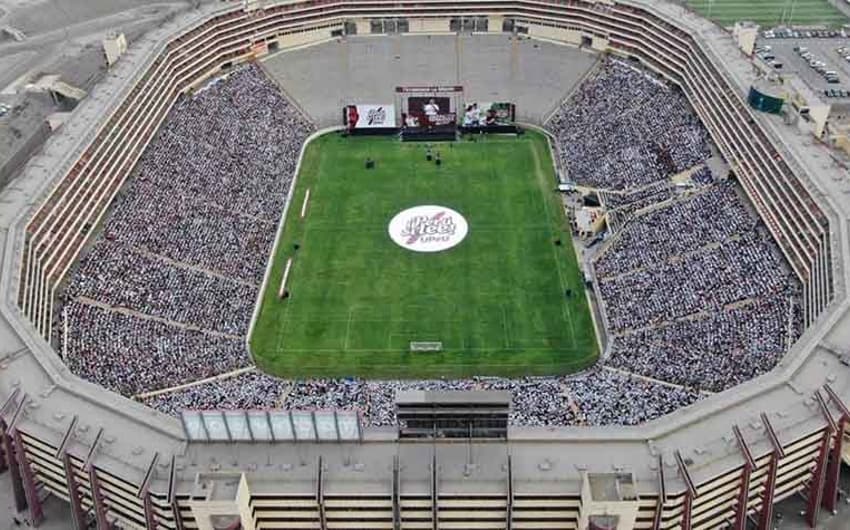 Estádio Monumental de Lima - Peru