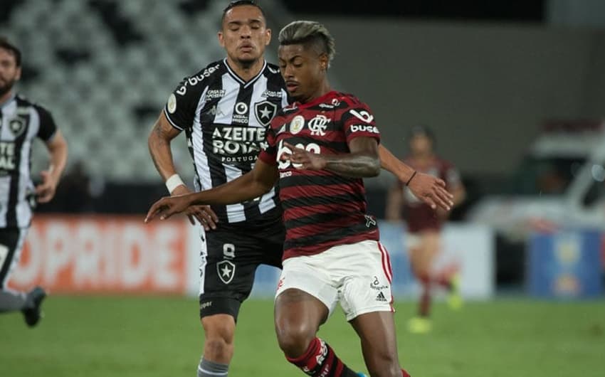Botafogo x Flamengo - Bruno Henrique