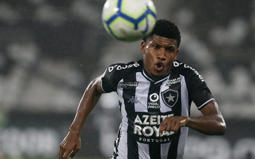 Botafogo x Avai - RHUAN