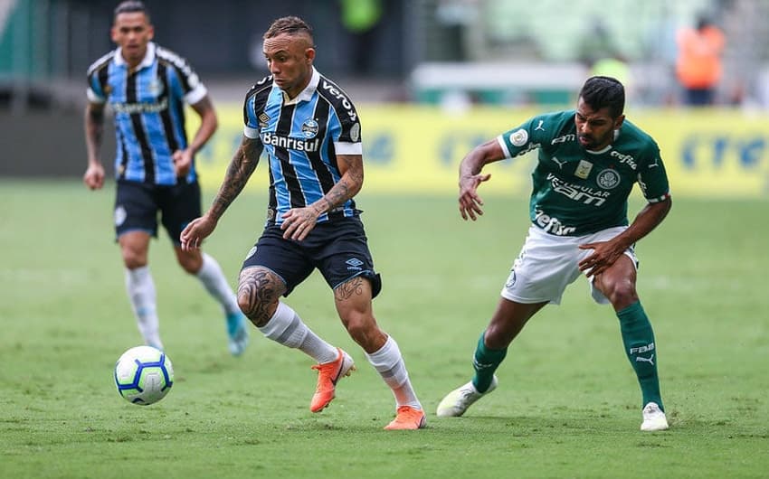 Palmeiras x Grêmio - Disputa
