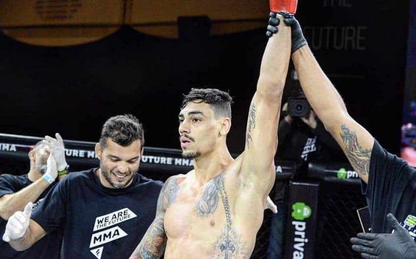 Pedro Machado venceu em sua estreia no Future e chegou a sua terceira vitória no MMA (Foto: Marcos Santos/ Future FC)