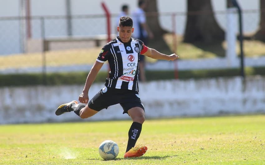 Zémarcio atuou em três partidas da Copa São Paulo com a camisa do Fantasma