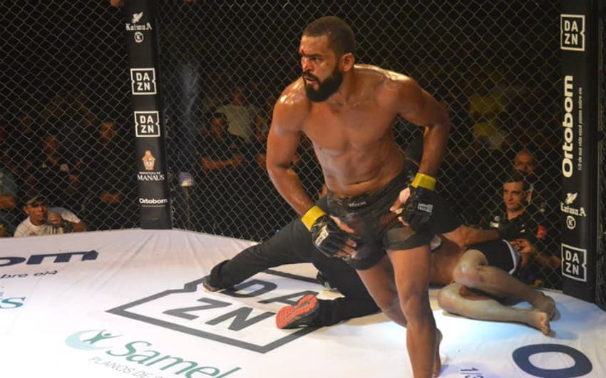 Anderson “Astro da Maldade” busca a sua segunda vitória no Jungle Fight (Foto: Leonardo Fabri)