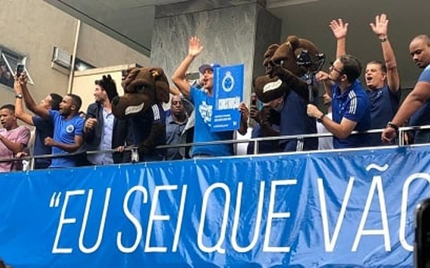 Moreno foi ovacionado pelo torcedor celeste com o seu retorno ao Cruzeiro