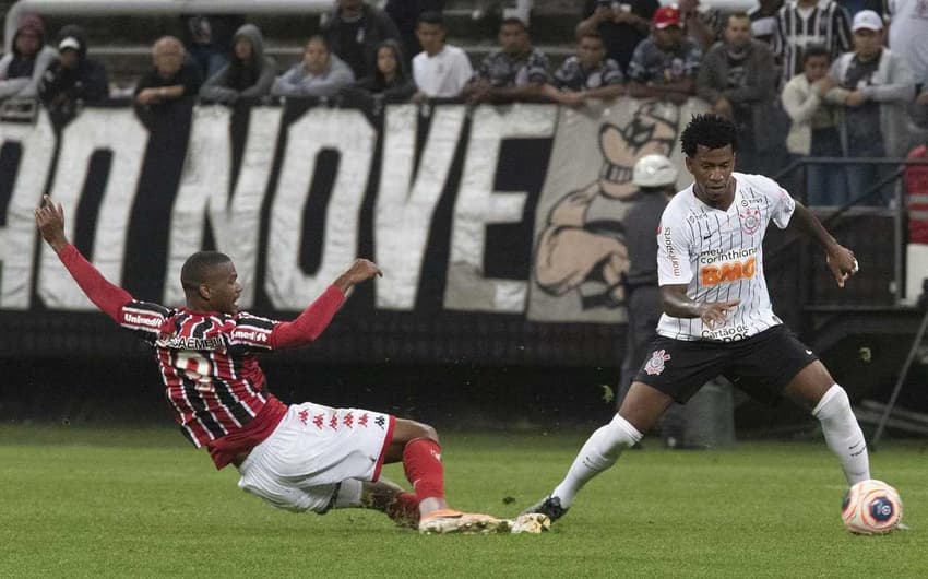 Gil retornou ao Corinthians no segundo semestre do ano passado e tem sido peça intocável no clube do Parque São Jorge