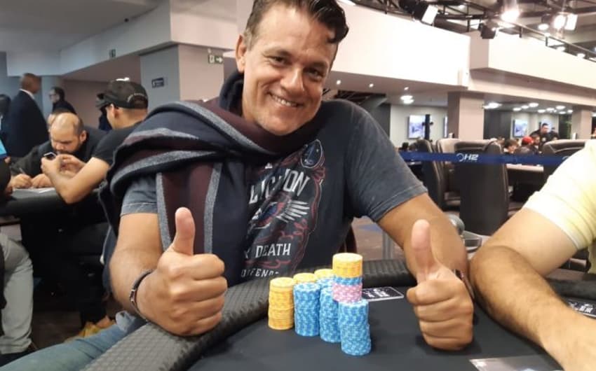 Claudio Batista pôquer