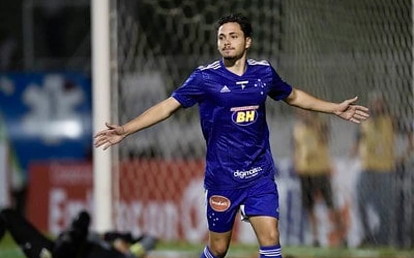 Maurício está sendo um dos pilares do novo time do Cruzeiro após a reformulação do elenco