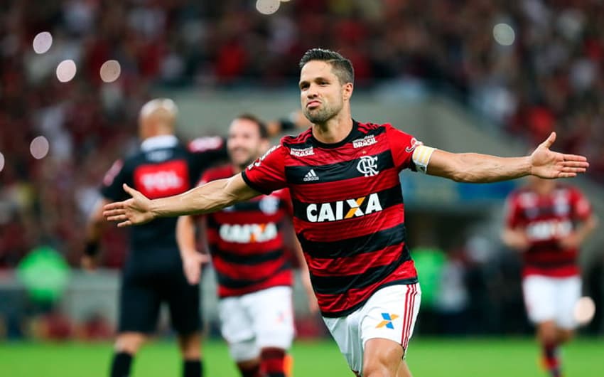 Diego - Flamengo x Paraná (10/6/18)