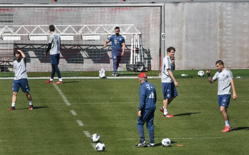 Bayern de Munique: de volta aos treinos (AFP)