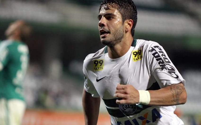 Henrique Almeida - Coritiba x Palmeiras