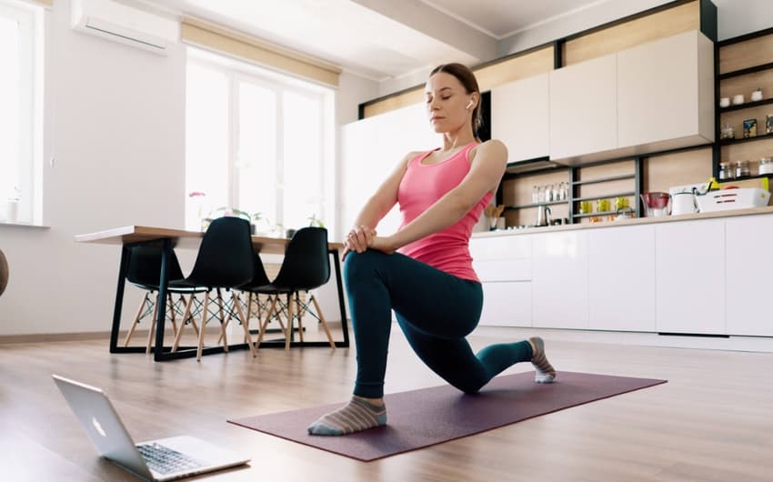 Yoga, exercícios em casa, treino