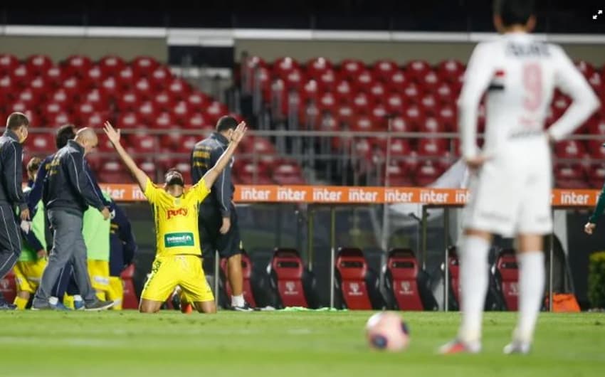 Mirassol vence o São Paulo por 3 a 2 no Morumbi e avança à semifinal do Paulistão