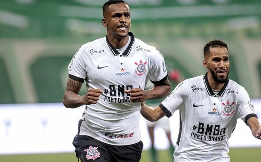 Jô - Palmeiras x Corinthians